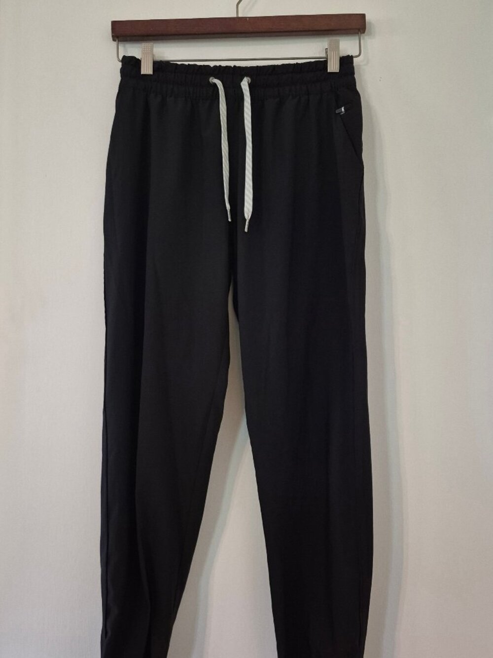 Vuori Weekend Jogger Black Pants Womens Small VW422 Athleisure Lounge Travel